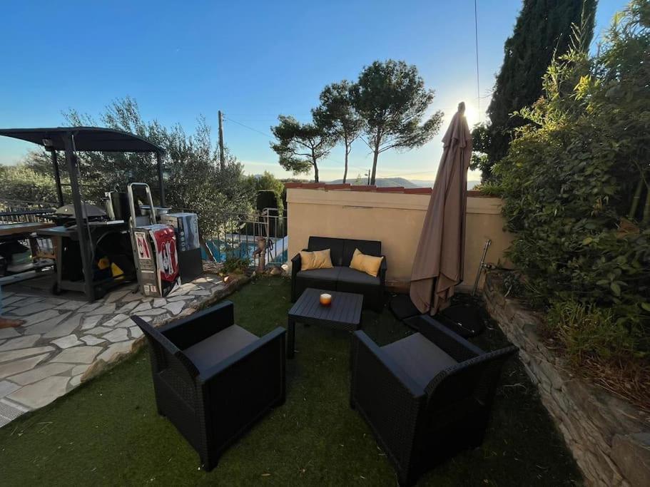 Dependance Neuve Entre Mer Et Nature, Climatisee Avec Vue Le Castellet  Exterior photo