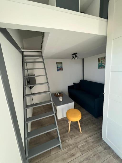 Dependance Neuve Entre Mer Et Nature, Climatisee Avec Vue Le Castellet  Exterior photo